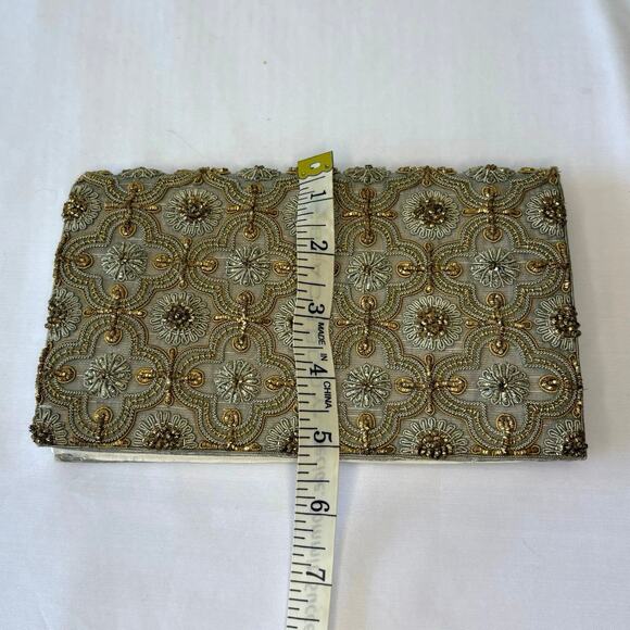India Art Emporium Hand Made Silk & Beaded Evening Bag Clutch | Gold Silver - Picture 10 of 12